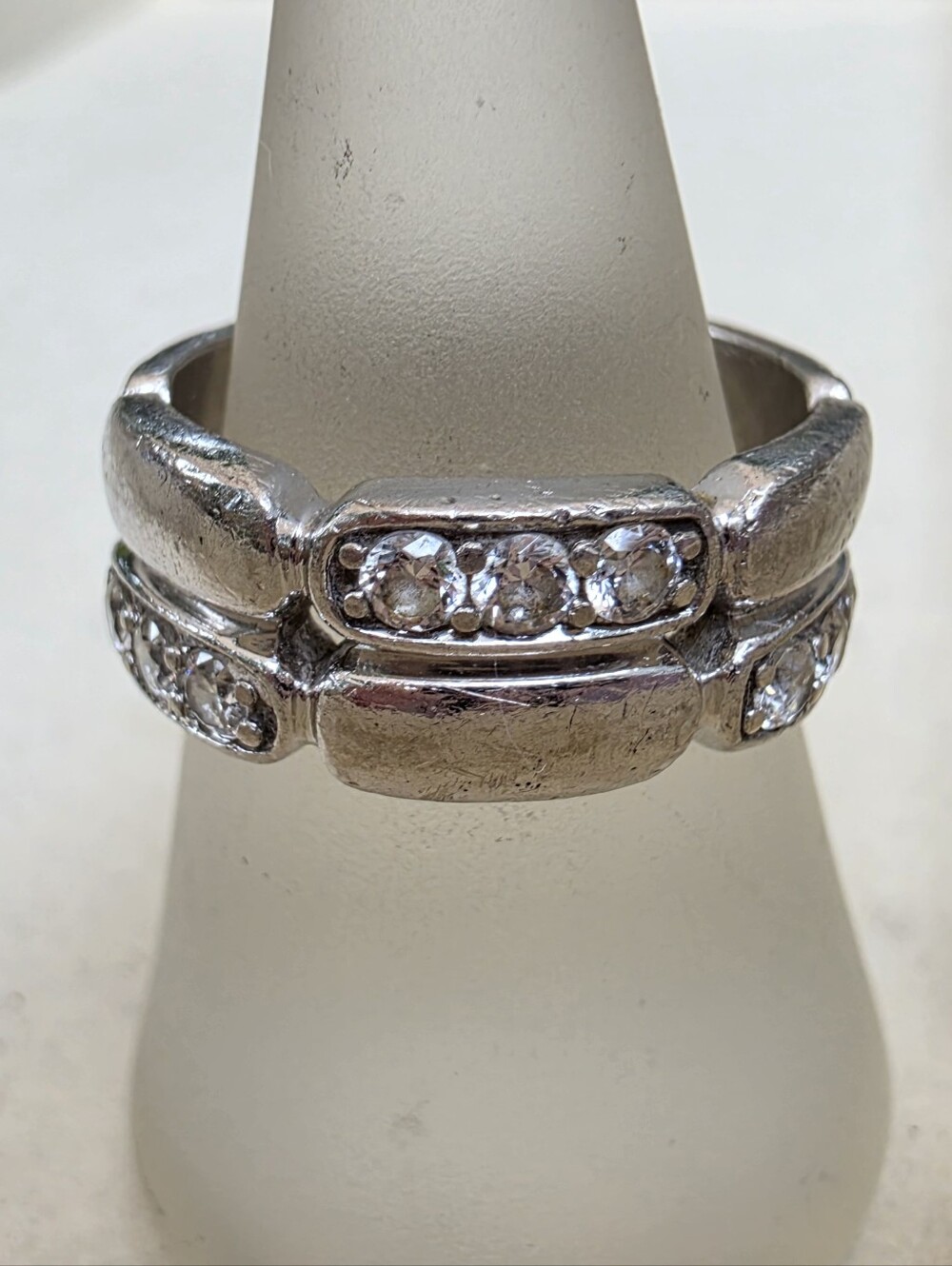 Sterling Silver Crystal Accent • Ring Size 7.75